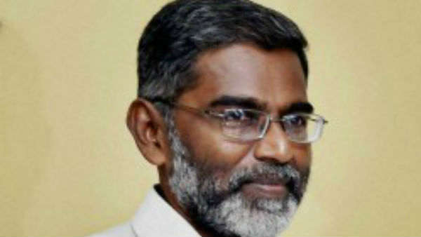 Police searching SP Udhayakumaran opponent of Kudankulam Nuclear Reactor Police searching SP Udhayakumaran opponent of Kudankulam Nuclear Reactor