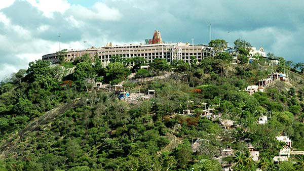 Rope car service 45 days stoped in palani temple for Maintenance work Rope car service 45 days stoped in palani temple for Maintenance work