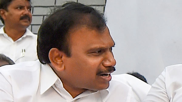 என்ன திருத்தம்?