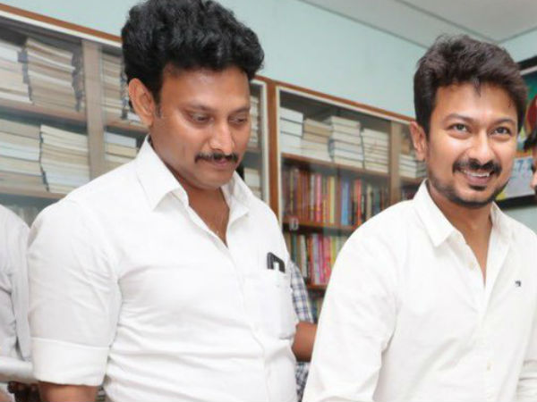 வாசகம்