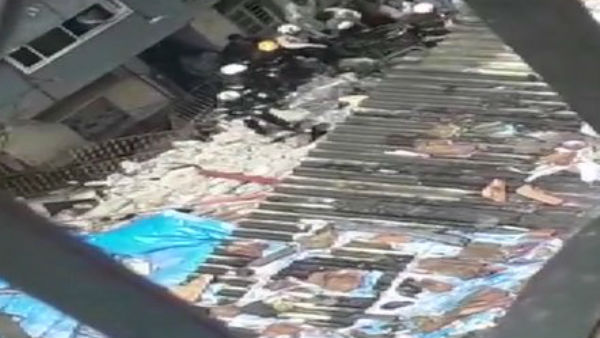 Building collapses in Mumbais Dongri, 50 people feared trapped Building collapses in Mumbais Dongri, 50 people feared trapped