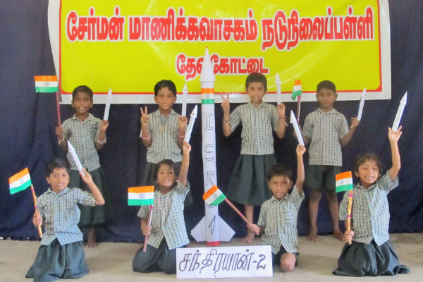 School Students praises Indian scientists School Students praises Indian scientists