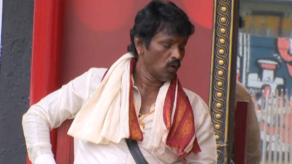 அழுத சேரன்: