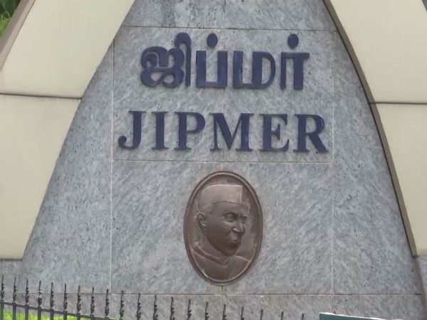 மாணவர்கள் கலக்கம்
