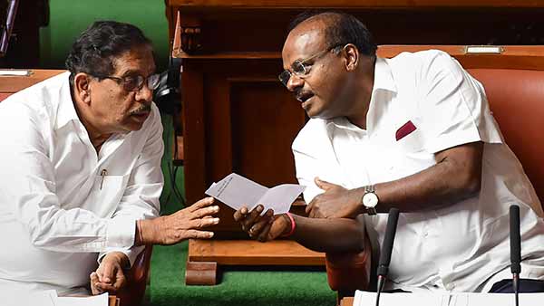குமாரசாமி அரசுக்கு எதிராக