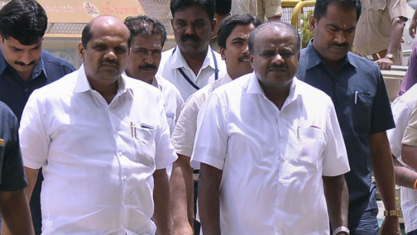 காங். எம்எல்ஏக்கள் ராஜினாமா