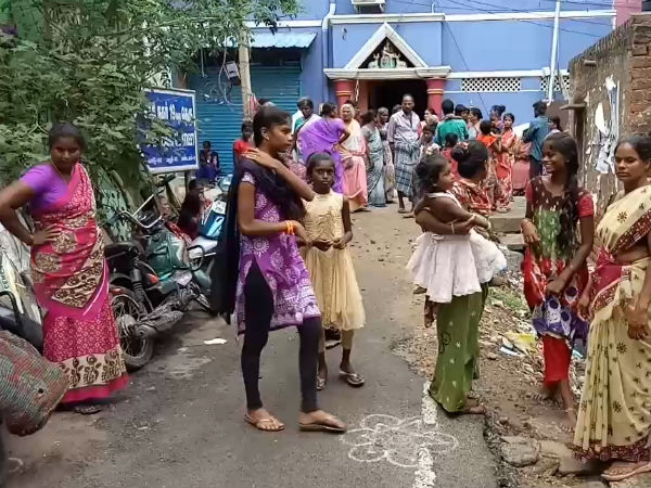 மீன் மார்க்கெட்