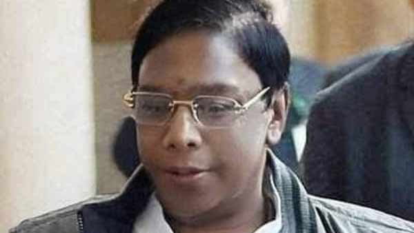 puducherry cm Narayanasamys face app photo goes voral puducherry cm Narayanasamys face app photo goes voral