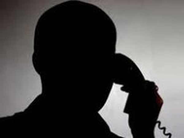 Maharashtra man kills wife, asks cops to get him Maharashtra man kills wife, asks cops to get him