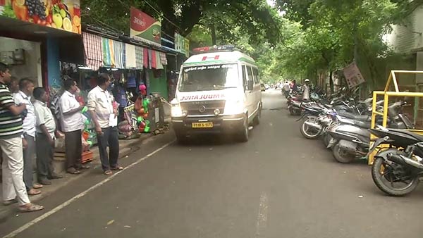 Over 30 people bitten by rabid dog..People panic in Puducherry Over 30 people bitten by rabid dog..People panic in Puducherry