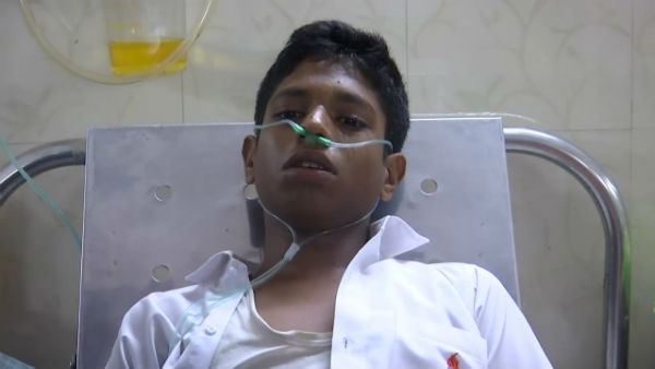 puducherry teacher beaten 8th class boy student because not hair cut puducherry teacher beaten 8th class boy student because not hair cut