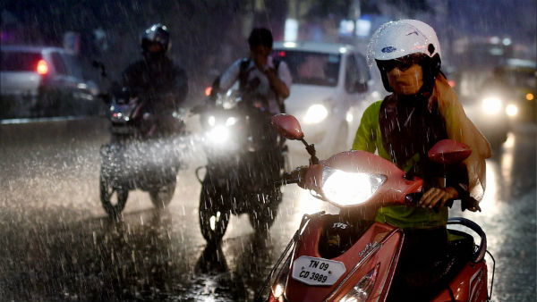 Wide rain in different parts of Tamil Nadu; Peoples are happy Wide rain in different parts of Tamil Nadu; Peoples are happy