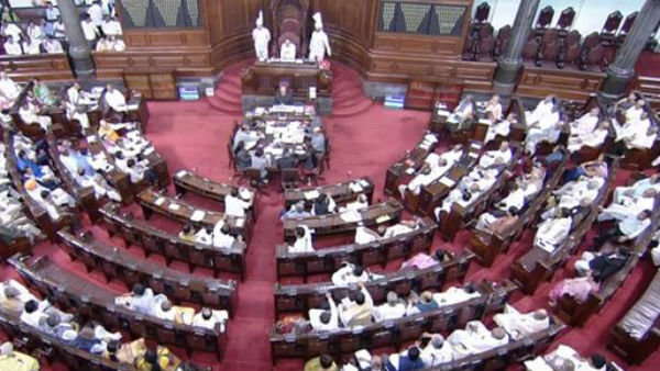 அதிமுகவின் மூன்று நிலைப்பாடு