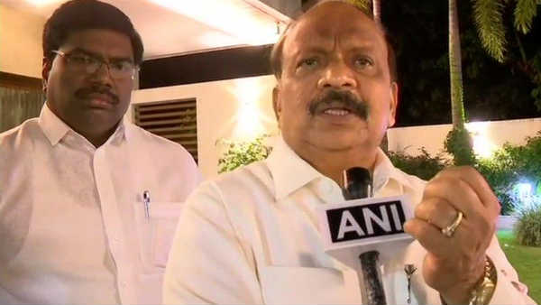 Bengaluru Congress MLA Roshan baig resigned Bengaluru Congress MLA Roshan baig resigned