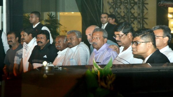 என்ன சிக்கல்