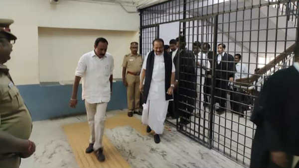 தலைமையேற்று செல்வேன்