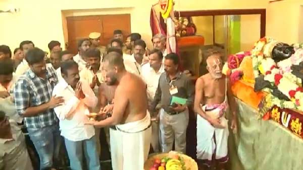 அத்திவரதர்