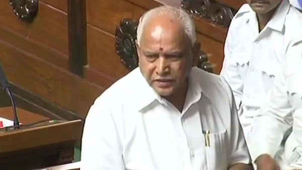 Many Twists happening in Karnataka politics Many Twists happening in Karnataka politics