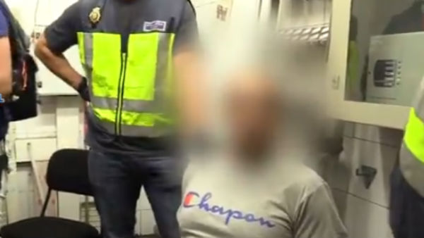 53 year old Man arrested for upskirting over 500 women posting Videos 53 year old Man arrested for upskirting over 500 women posting Videos