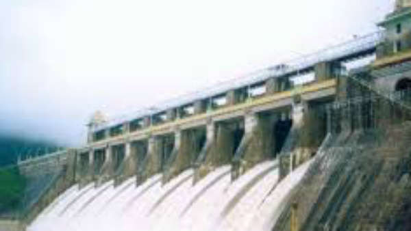 Due to heavy rain, Water level suddenly increased Amaravati dam Due to heavy rain, Water level suddenly increased Amaravati dam