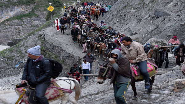 Amarnath Yatra pilgrims asked to leave Kashmir Amarnath Yatra pilgrims asked to leave Kashmir