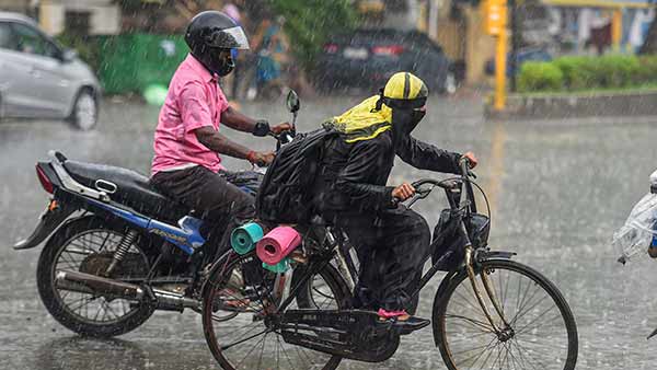 காலை வேளையில் நல்ல மழை