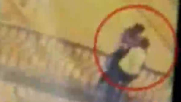 Couple fell down while kissing on bridge in Peru Couple fell down while kissing on bridge in Peru