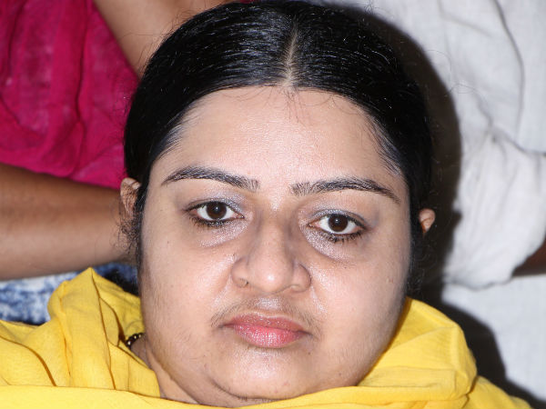 தேர்தல் அதிகாரிகள்