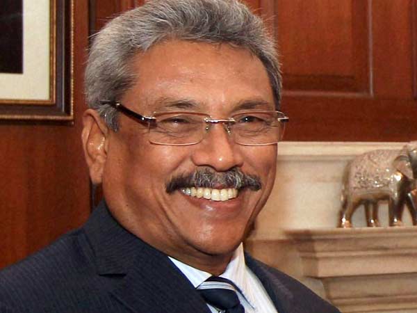 Mahinda Rajapaksa announces Gotabhaya Rajapaksa as the presidential canidate for SLPP Mahinda Rajapaksa announces Gotabhaya Rajapaksa as the presidential canidate for SLPP