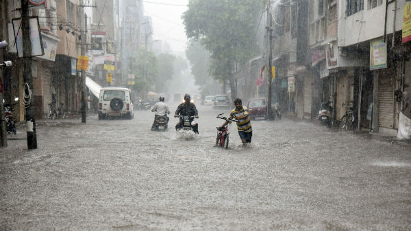 Gujarat rain: Vadodara airport shut down, trains diverted Gujarat rain: Vadodara airport shut down, trains diverted