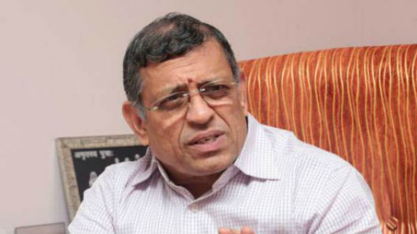 auditor gurumoorthy should ask apologies: marxist communist auditor gurumoorthy should ask apologies: marxist communist
