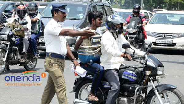 chennai traffic police collects fine rs 1000 to bikers who not wear helmet chennai traffic police collects fine rs 1000 to bikers who not wear helmet