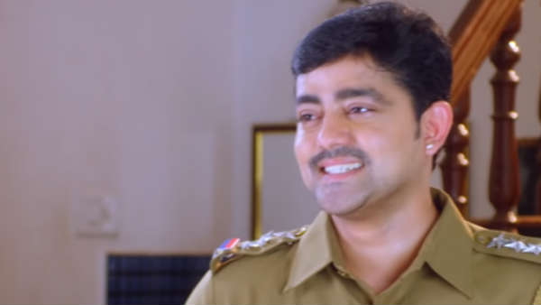 முத்துச்செல்வி அடைக்கலம்