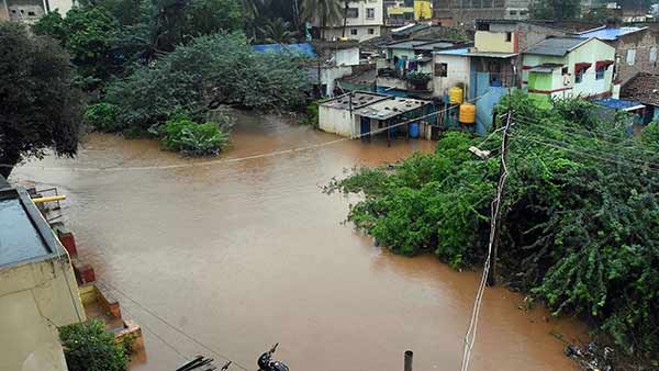 Karnataka rain and flood: Many people affected Karnataka rain and flood: Many people affected