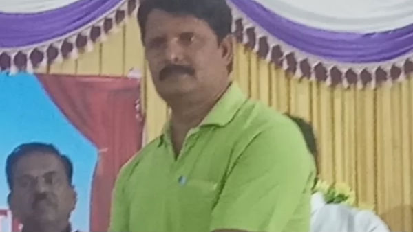 போலீசார்