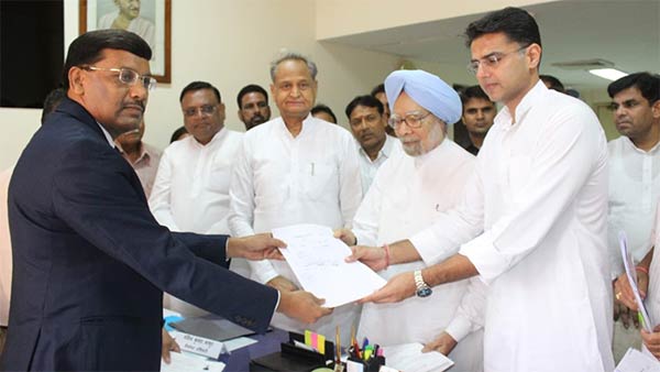 Manmohan Singh files nomination for RS from Rajasthan Manmohan Singh files nomination for RS from Rajasthan