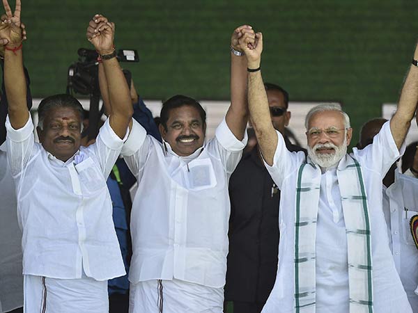 என்ன அதிரடி
