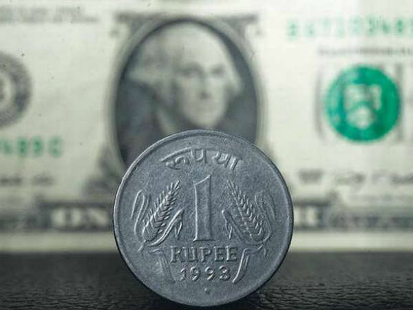 Rupee logs worst fall of 2019 on Kashmir Rupee logs worst fall of 2019 on Kashmir