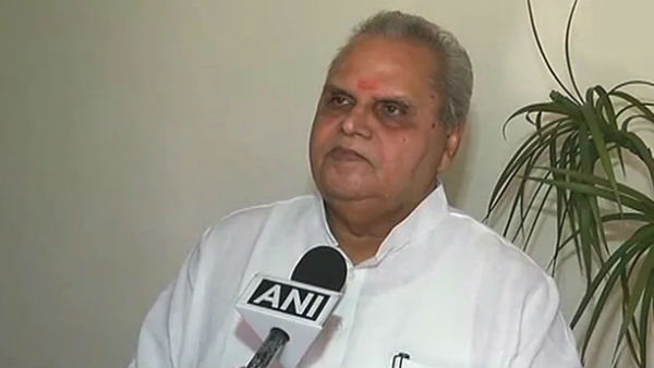 Kashmir Governor Satyapal Malik says that dont belive rumours about Special Status Kashmir Governor Satyapal Malik says that dont belive rumours about Special Status