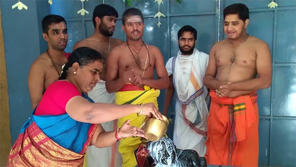 Sri Krishna Jayanthi celebrates Sri Dhanvantri Arokya Peedam Sri Krishna Jayanthi celebrates Sri Dhanvantri Arokya Peedam