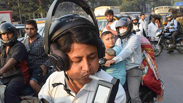 who going drunken drive, catched by police by new way in south district who going drunken drive, catched by police by new way in south district
