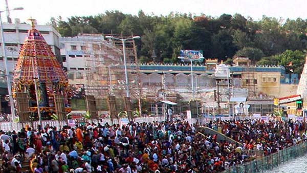 தினம் தினம் ஊர்வலம்