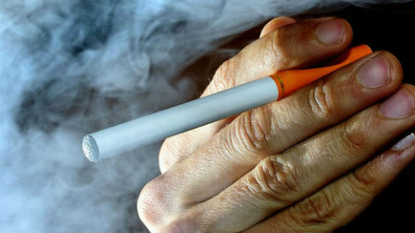 E-cigarettes To Be Banned In India: Announces Finance Minister Nirmala Sitharaman E-cigarettes To Be Banned In India: Announces Finance Minister Nirmala Sitharaman