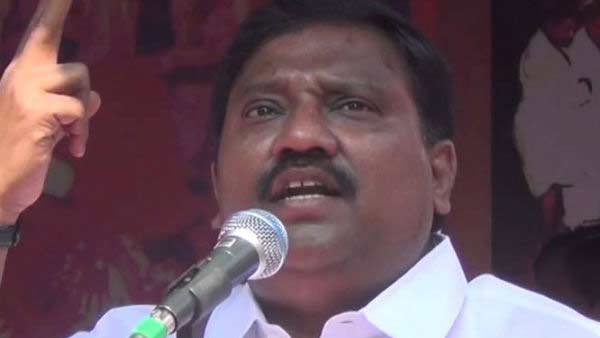கோட்டையில் ரஜினி கொடி