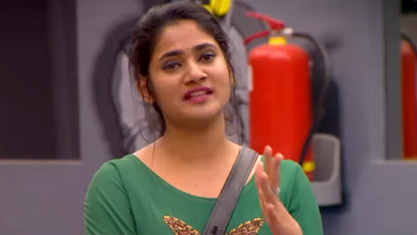 இப்போது பணம்தான்