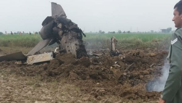 IAF MiG 21 crashes near Gwalior IAF MiG 21 crashes near Gwalior