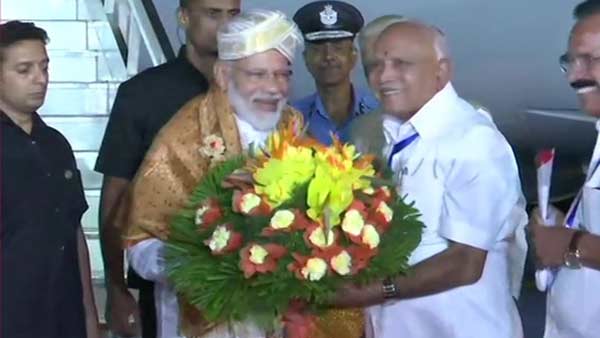 Chandrayaan 2 live updates : Prime Minister Narendra Modi arrives at Bengaluru Chandrayaan 2 live updates : Prime Minister Narendra Modi arrives at Bengaluru
