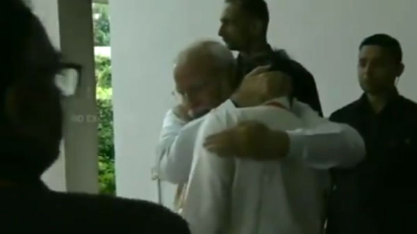 உடைந்துவிட்ட இஸ்ரோ தலைவர்