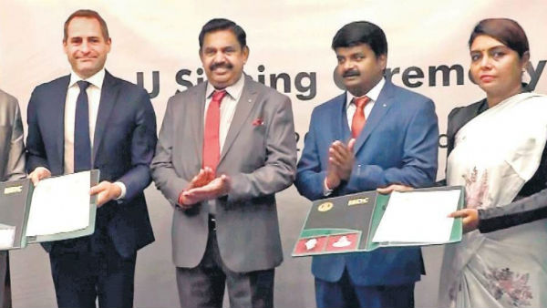 TN CM Edappadi Palanisamy singed 41 MOU in his foreign trip: Here is the full details TN CM Edappadi Palanisamy singed 41 MOU in his foreign trip: Here is the full details