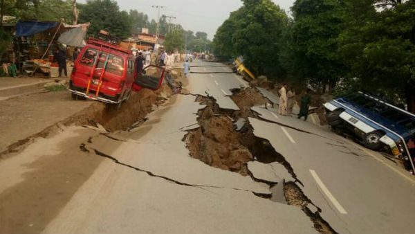 A strong 5.8 magnitude earthquake jolted several cities in Pakistan A strong 5.8 magnitude earthquake jolted several cities in Pakistan